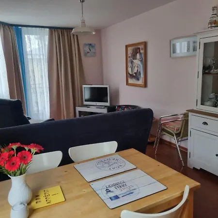 Apartment Strandhausvilla Wo 8